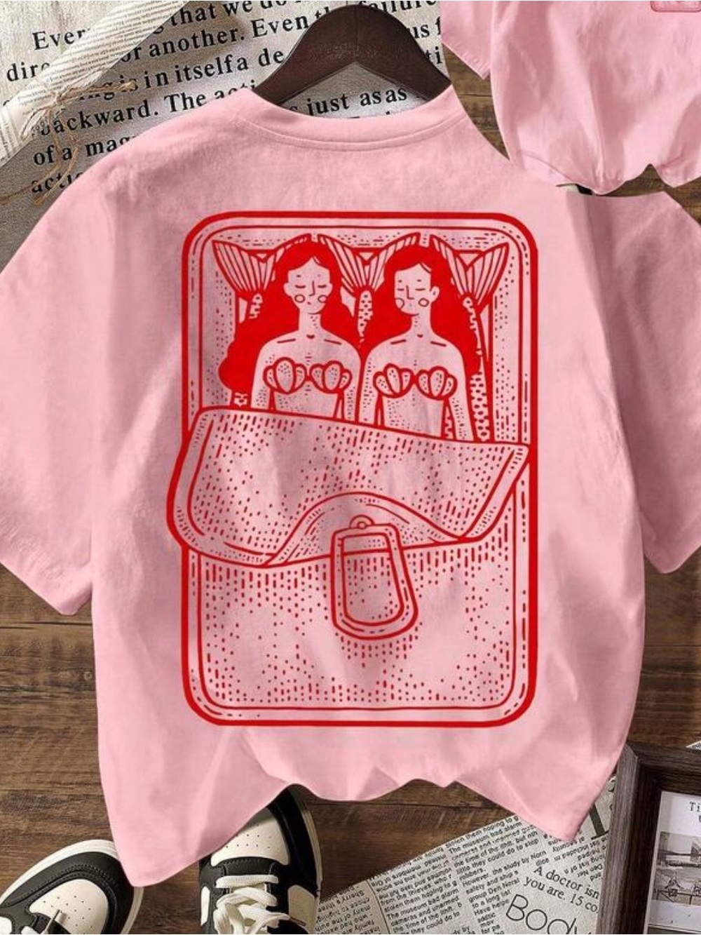 Pink Graphic Pocket Print Tee (8/10) Large